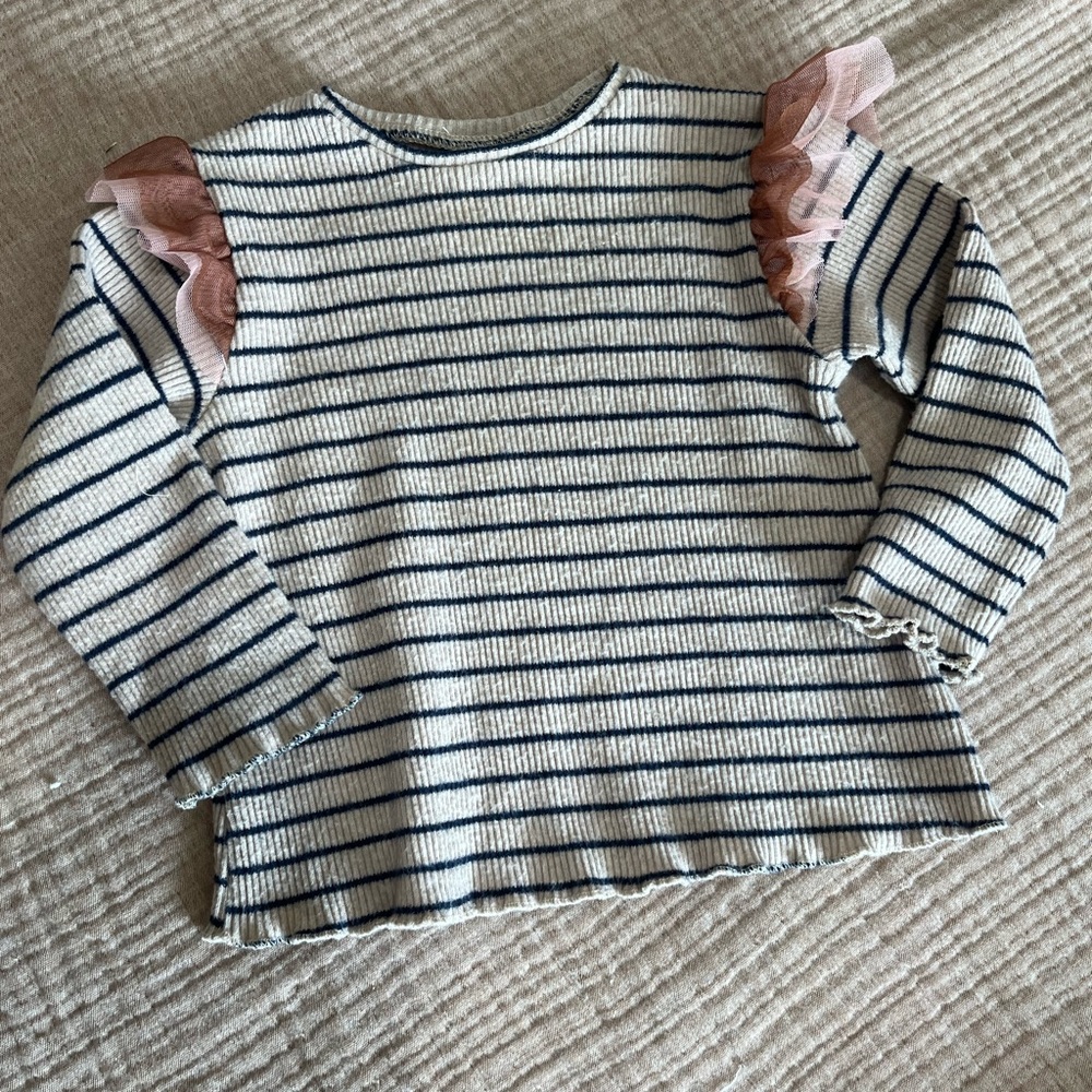 Baby Zara long sleeve ruffled top